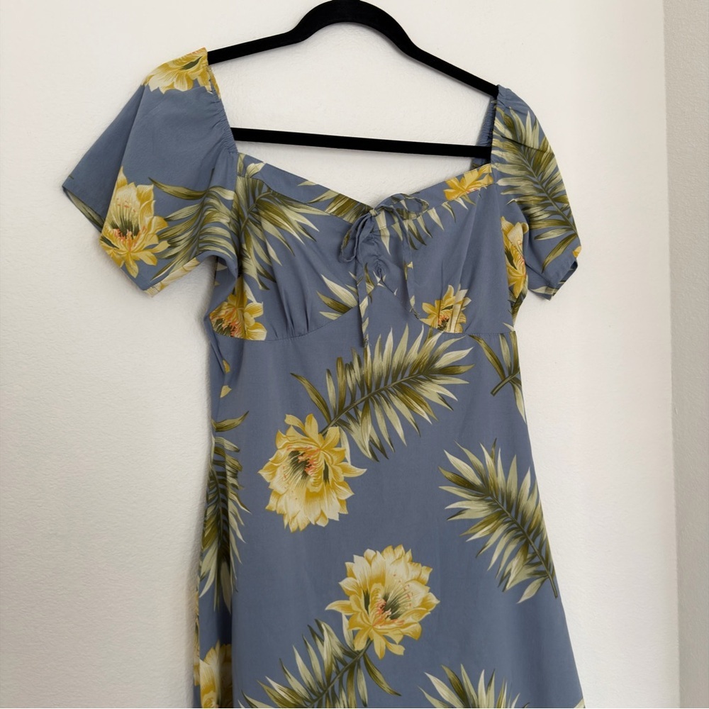 ASOS Wednesday’s Girl Tropical Floral Blue Dress Mini Style Lightweight Size M - Picture 5 of 9